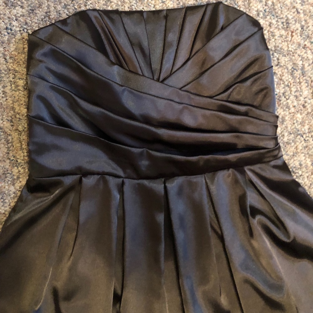Dark Gray Satin Strapless Cocktail Dress, Size 11 - Picture 5 of 5